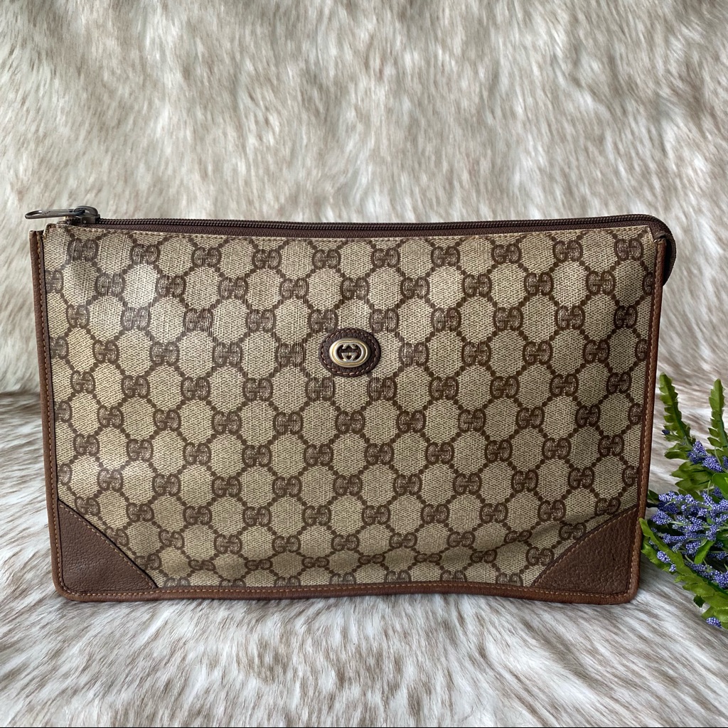 Gucci Vintage Gg Supreme Clutch Bag